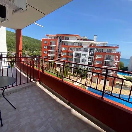 17 Pools, Sea And Biggest Flat * Bŭnzarito