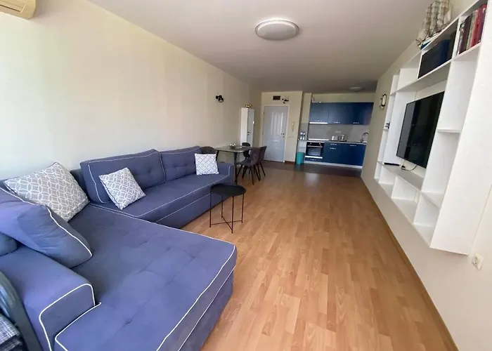 17 Pools, Sea And Biggest Flat 아파트